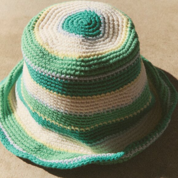 Mango crochet bucket hat BNWT, OS - Picture 2 of 3